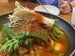 -喇喇排骨火锅·传统韩式脊骨汤(望京西园总店)