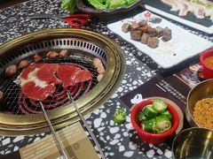 -黑牛の場烤肉(摩天活力城店)