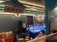 -一绪に寿喜烧(荟聚店)