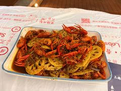 -三妹小龙虾·黄油蟹(华侨城总店)