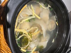 -馋三尺蟹粉小笼(人民广场店)