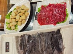 屠场鲜毛肚-唇辣号重庆老火锅(亦庄店)