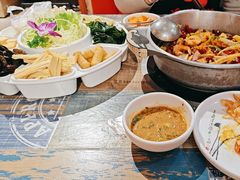 -鸡遇虾煲干锅火锅(小寨金莎店)