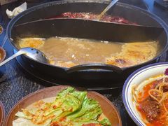 -冯校长老火锅(中联广场店)