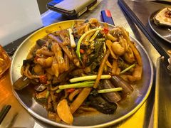 -蚝美人·生蚝海鲜烧烤(茶花园店)