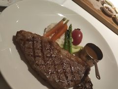 -郑州绿地JW万豪酒店The Grill烤汇扒房