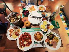 -亚马逊环球美食百汇(新城吾悦广场店)