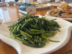 -海月湾海景餐厅( 嵊泗本地老字号店)