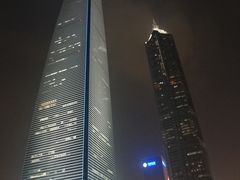 -陆家嘴空中步行连廊