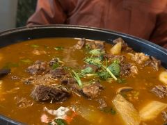 -红栌温泉山庄生态美食餐厅