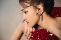 -莫小姐婚纱