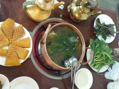 -银同牦牛肉火锅