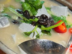-桂小厨广西菜(青秀万达店)