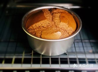 食材：鸡蛋、玉米油、白砂糖、牛奶