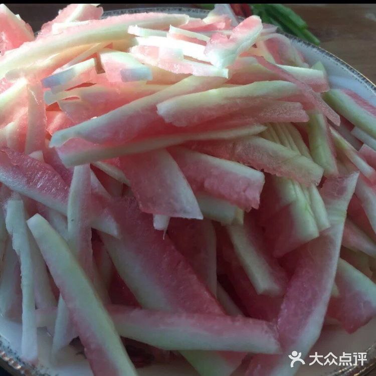 炒西瓜皮，你吃过吗？味道还可以。
