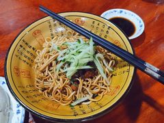 炸酱面-四海楼(如皋定慧禅寺店)