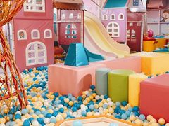 -星舰梦航(广百广场荔胜店)