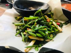 -何师烧烤Pro ·江湖川菜·小龙虾·精酿(太古里旗舰店)