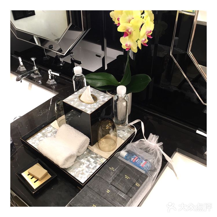 明星会来住的酒店 外滩双宝