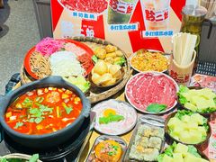 -黔二妞地摊火锅(龙华清湖店)