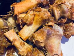 -运气牛自助酱大骨火锅(南京东路店)