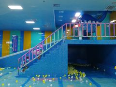 -楠木种子游泳馆(李沧万达店)