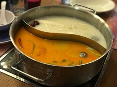 -樾餐厅泰式海鲜火锅(民歌湖店)
