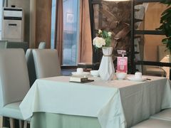 -麓湘小镇(金茂览秀城店)