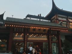 -楼外楼·停车场