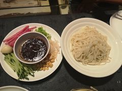 炸酱面-京尊烤鸭店JINGZUN(春秀路店)