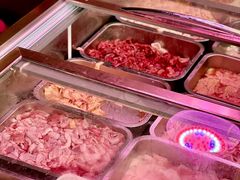 -周良天山牛杂城(天山路总店)