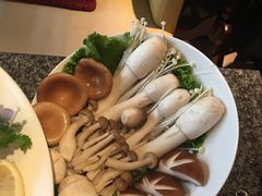 -辉哥火锅(虹桥路店)