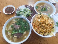 -十二忠手拉面(中华路店)