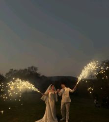 -雪中彩影婚纱摄影·微光艺术中心