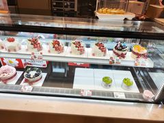 -花花卷卷·鲜食蛋糕(静安久光百货店)