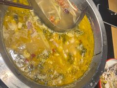 -谭公鱼头·鲜鱼火锅·小龙虾·江湖菜(秀沿路店)