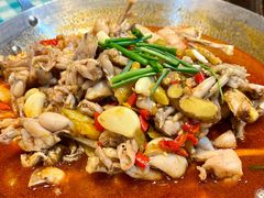 -昱龙大盆牛蛙馆(三兴街总店)