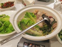 -鱼鲜饭香·招牌汽锅剁椒鱼头王