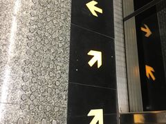 -红土地(地铁站)