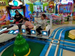 -莫莉幻想儿童乐园(绍兴金帝银泰城店)