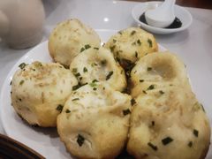 -老西白点心店