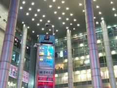 -上海世茂广场(南京东路店)