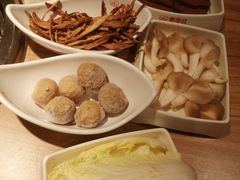 -季季红火锅(柳州广惠商业店)