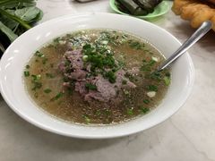 生牛肉pho-Pho Hoa Pasteur