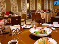 -广州中心皇冠假日酒店·百粤楼