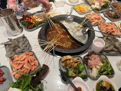 -爱有声毛肚串串火锅自助(龙之梦大都汇店)