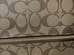 -COACH蔻驰(赛特奥特莱斯店)