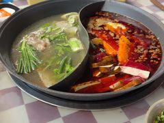 -赵美丽·重庆社区火锅·直营店(火车东站·中豪国际店)