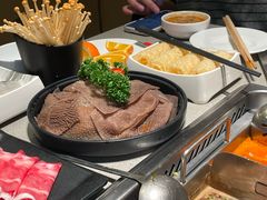 -海底捞火锅(宝龙广场夜宵主题店)