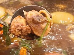 -随变烧烤麻辣鸡煲(佐敦店)